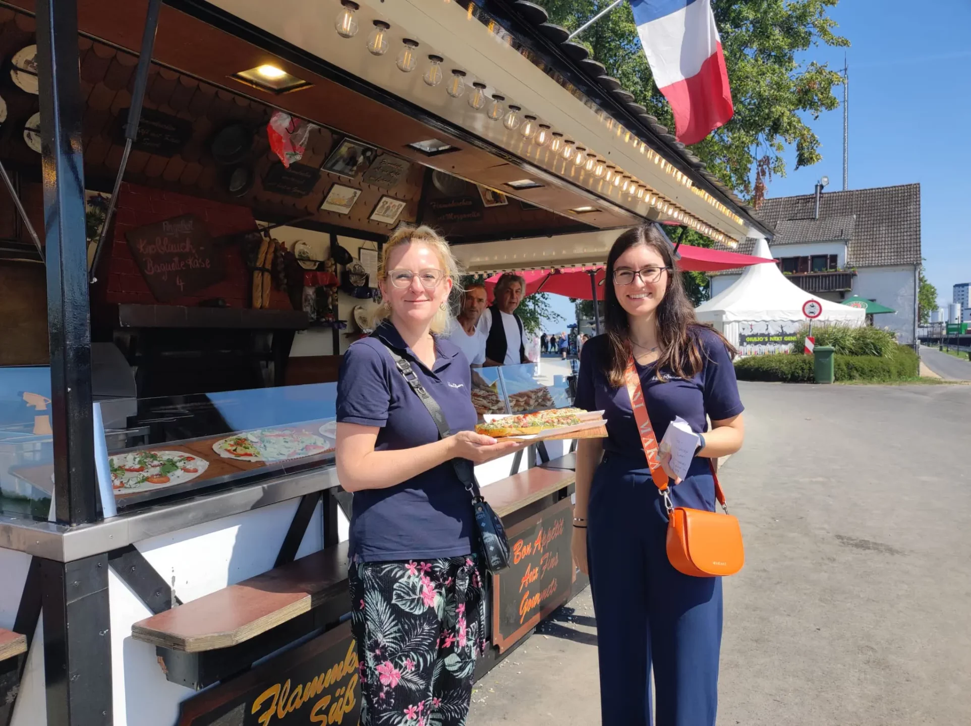 a098d3f7-2558-4d48-8bd9-5bfd3f247281