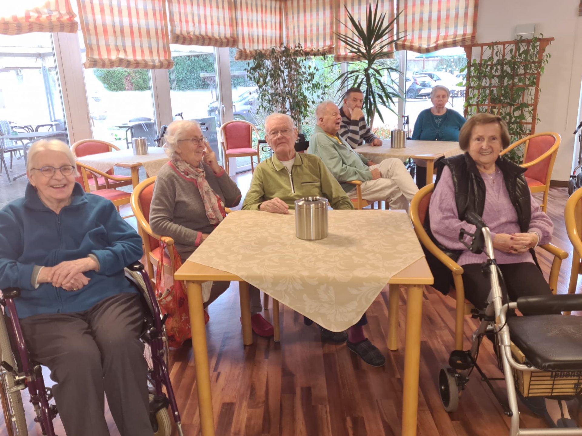 4a37eda8-b9ad-4ad5-af6a-0ef63bb32646