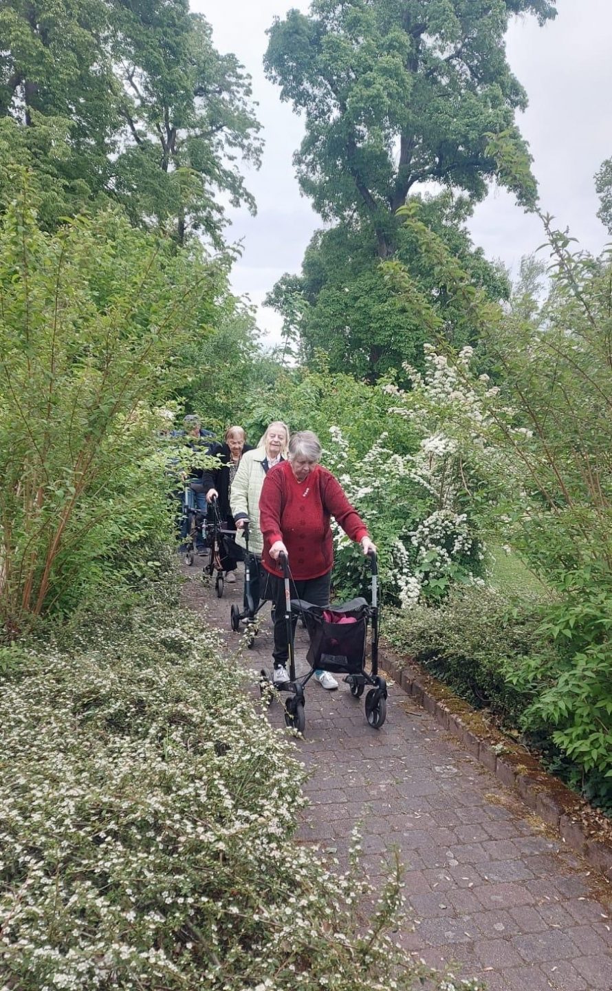 5e04d030-080e-4cea-919c-5c9e8c922c2f